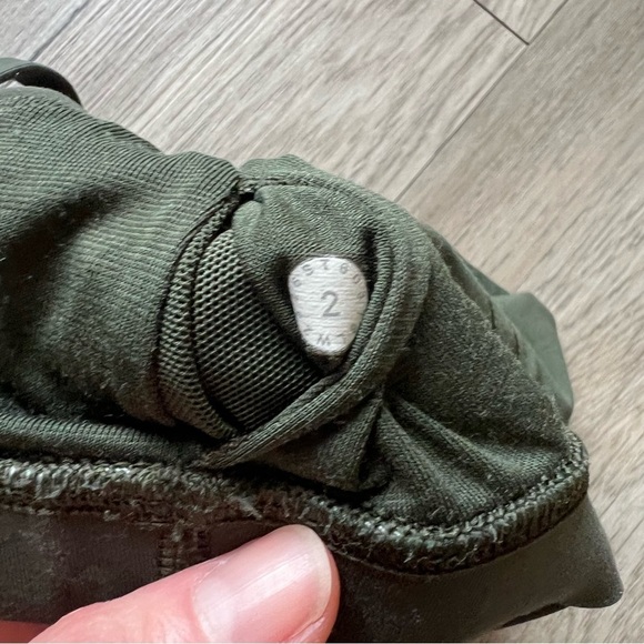 Lululemon Sportsbra - Picture 3 of 3